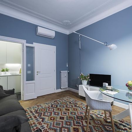 Ferienwohnung Zebra Rosso Mailand Zimmer foto